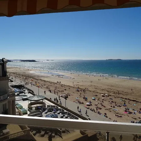 Apartment De Standing Vue Mer - Les Thermes Marins - Le Cezembre
