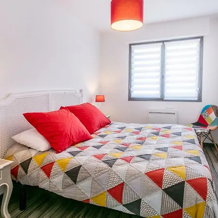 Apartment De Standing Vue Mer - Les Thermes Marins - Le Cezembre *